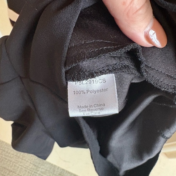 Parker size medium romper - Picture 5 of 5